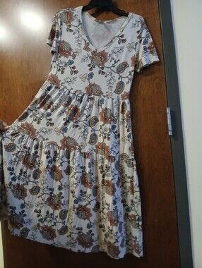 NWOT/ MAHANAIM floral short sleeve maxi dress